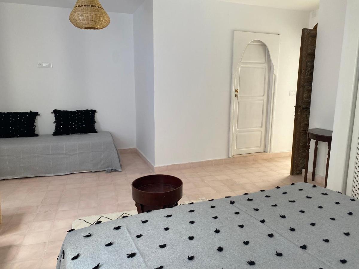 Dar Narjis Bed and Breakfast Asilah Exteriör bild