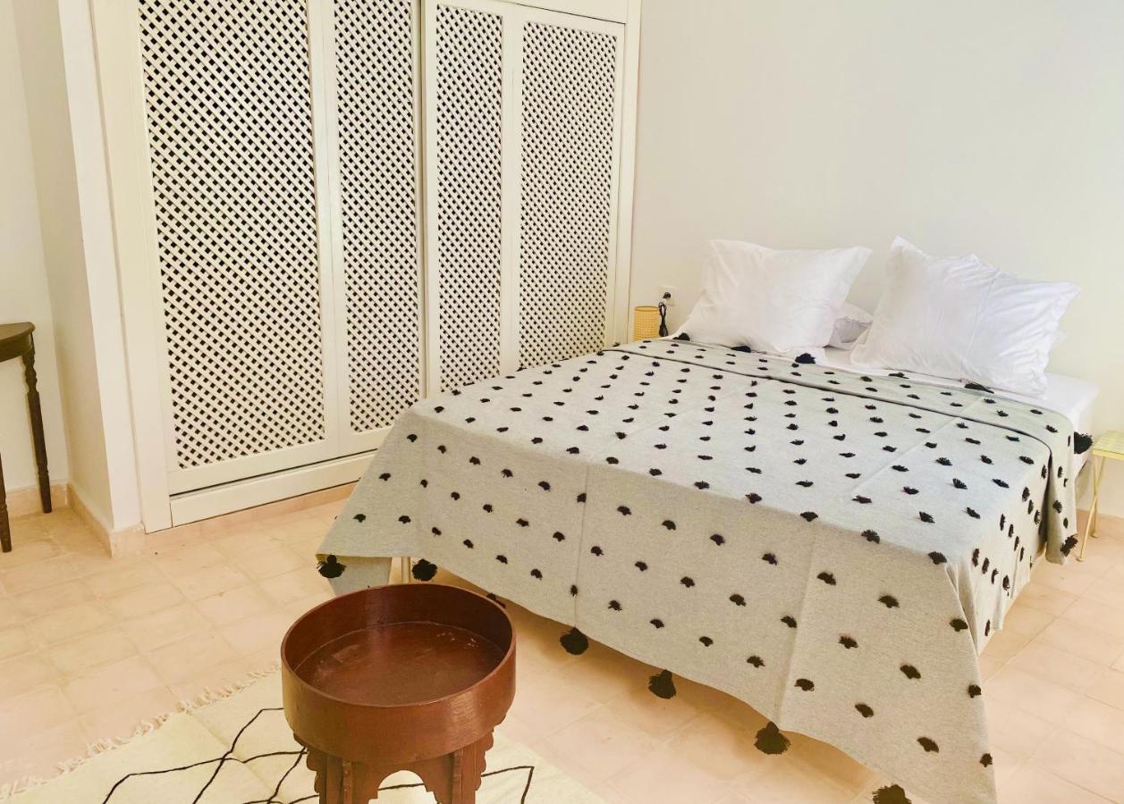 Dar Narjis Bed and Breakfast Asilah Exteriör bild