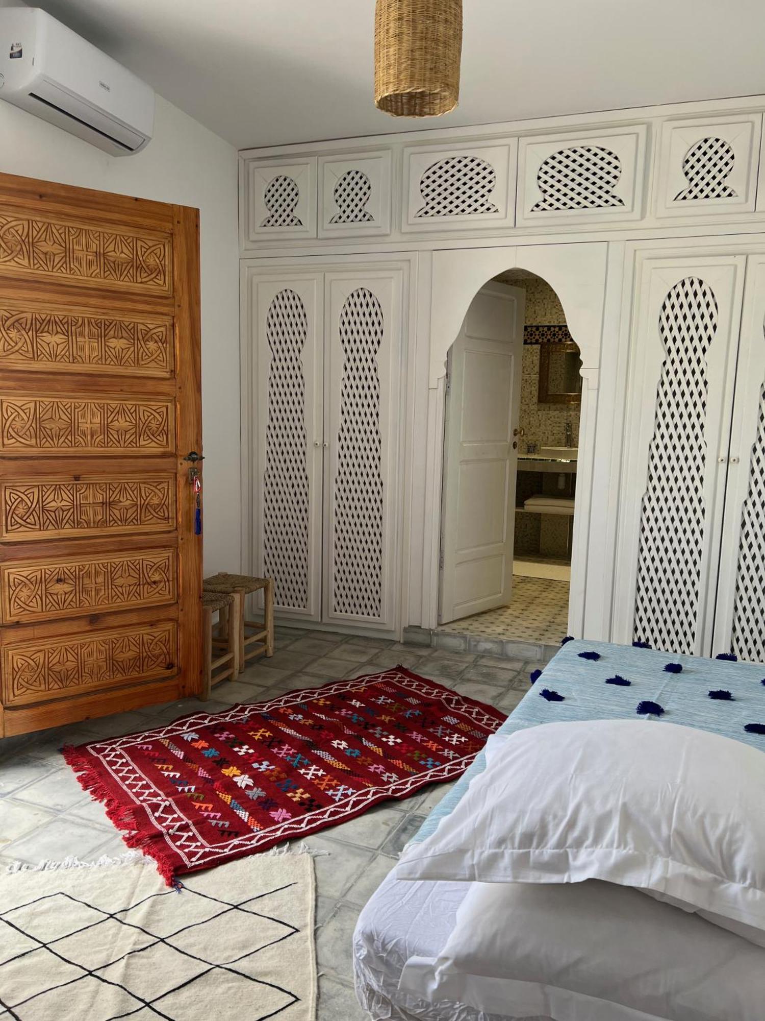 Dar Narjis Bed and Breakfast Asilah Exteriör bild